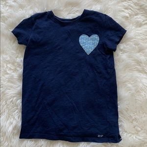 navy blue vineyard vines t-shirt